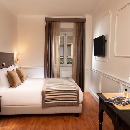 Hotel Del Corso Рим Екстериор снимка
