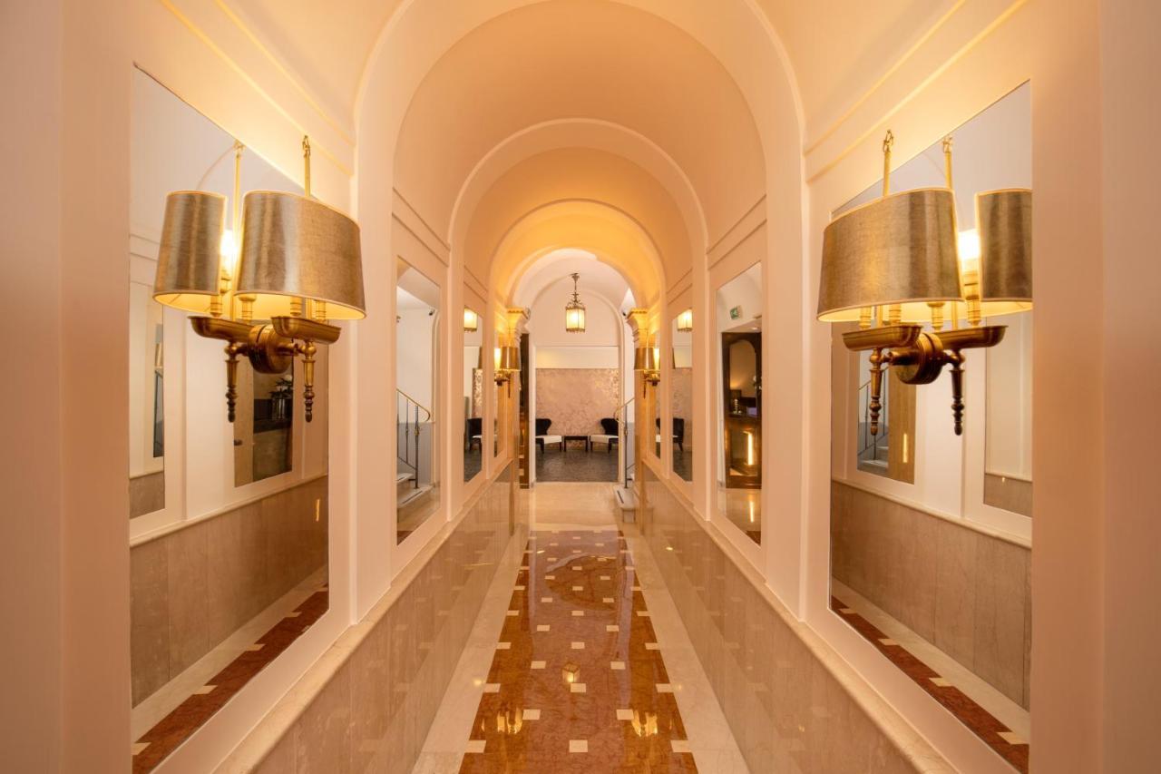 Hotel Del Corso Рим Екстериор снимка