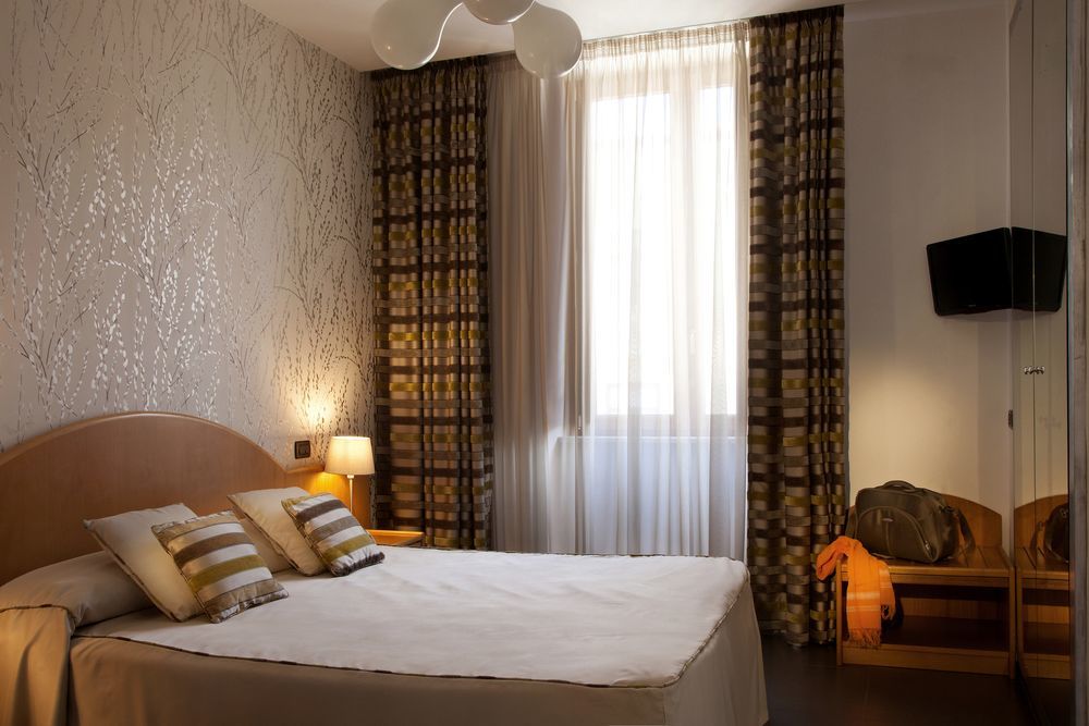 Hotel Del Corso Рим Екстериор снимка